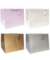 Пакет подарочный бумажный (38х30х30) Золотые клеточки 1/12