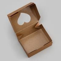 Коробка с окном 100х80х35мм бумажная крафт Сердце 1/20/1600