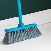 Щетка для уборки с черенком 110см ширина 32см длина щетины 7см Карла YORK 1/24