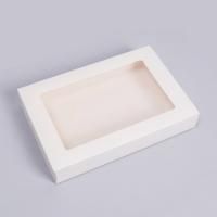 Подарочная коробка с окном 30х20х5см белая 5/360