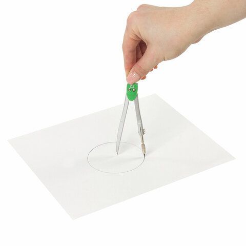 Готовальня 3 предмета циркуль 125мм точилка, грифель, пенал с европодвесом BRAUBERG 1/24