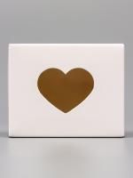 Коробка с окном 100х80х35мм бумажная белая Сердце 1/20/1060