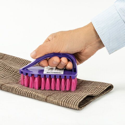 Щетка для одежды IDEA Утюжок, 5х3,5х12 см, цвет ассорти, М 5250 1/18 (клиент)